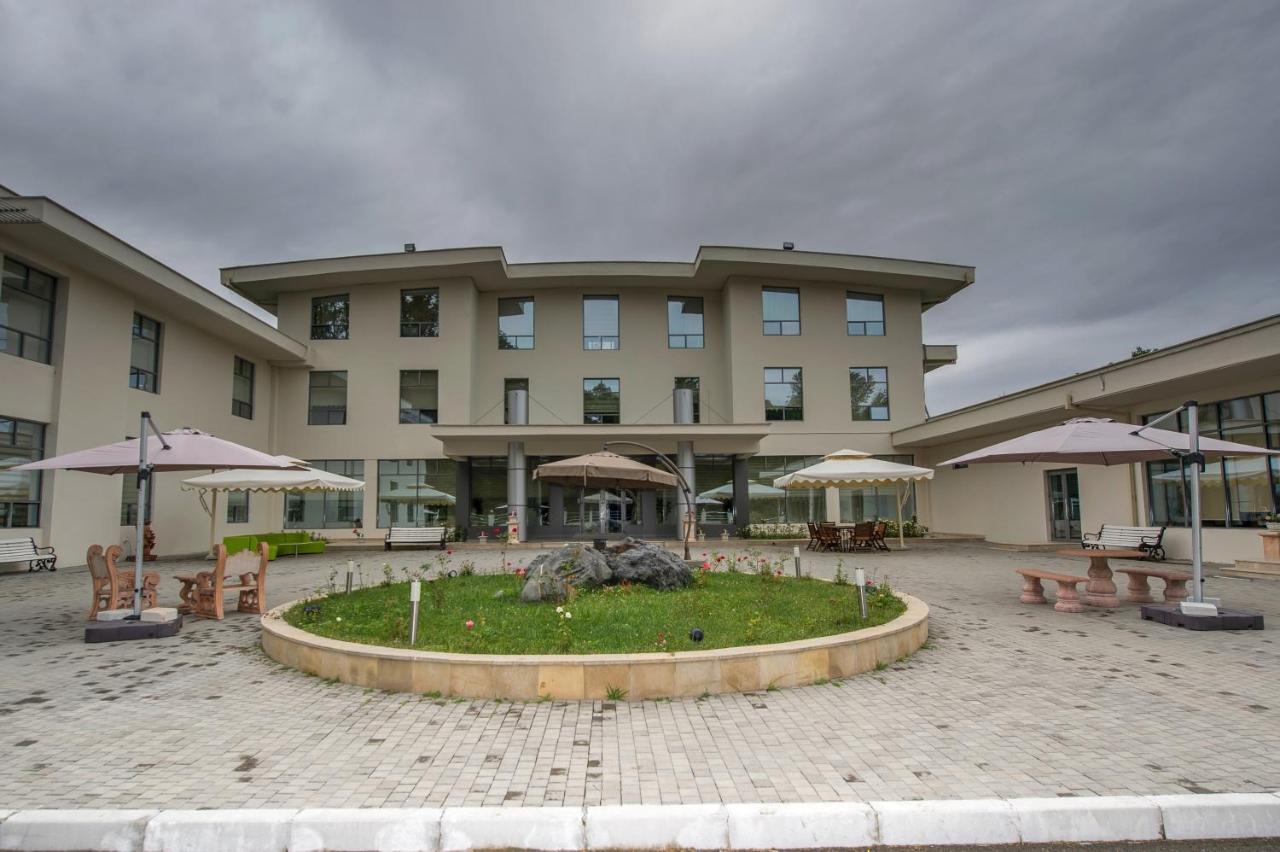 Chukhur Gabala Museum Hotel Экстерьер фото